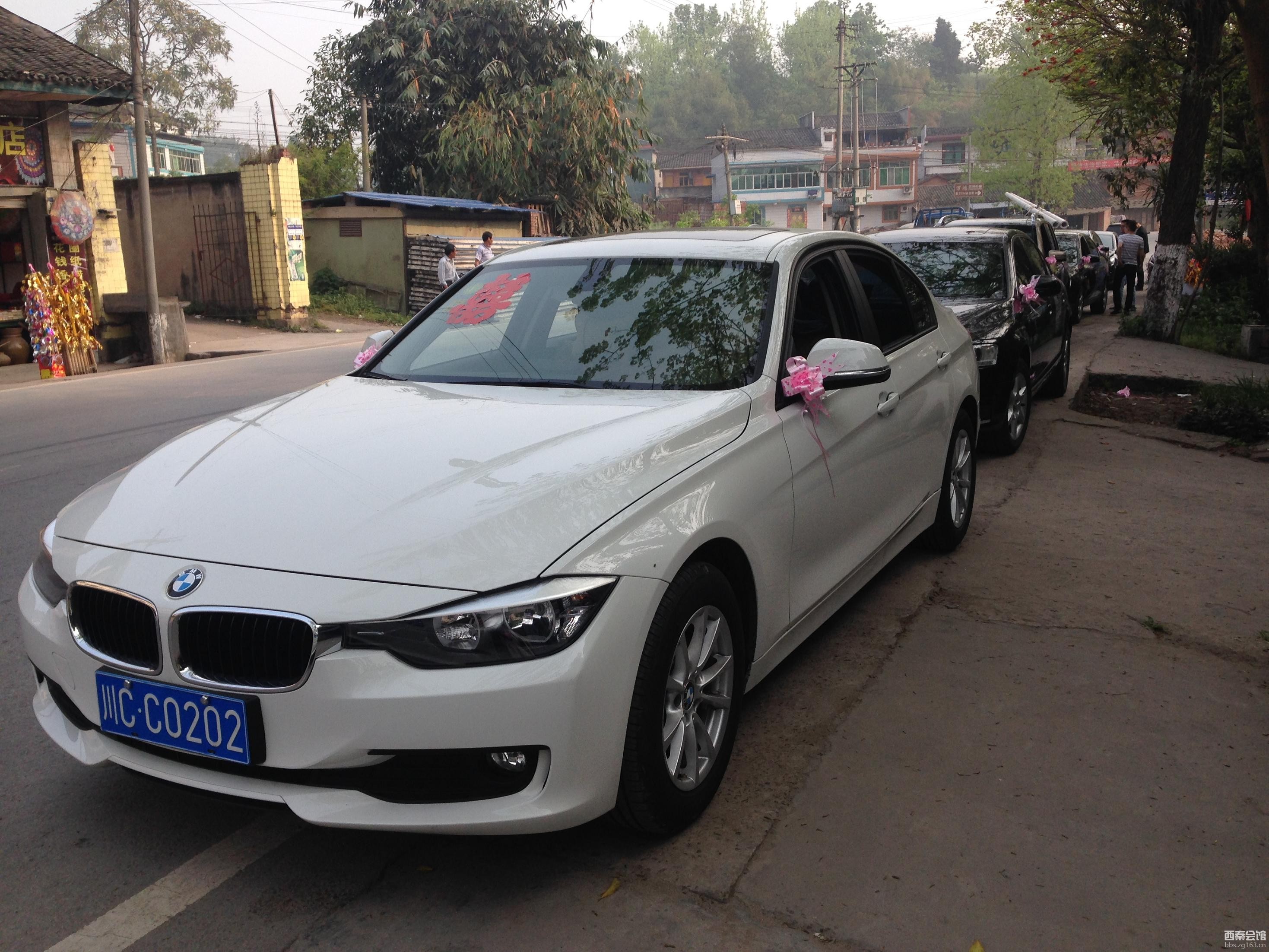 全新宝马3系轿车婚车出租,价格便宜。