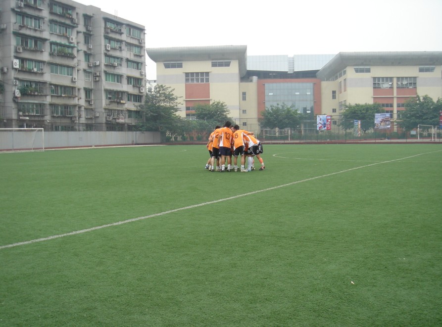 自贡人在成都的足球队