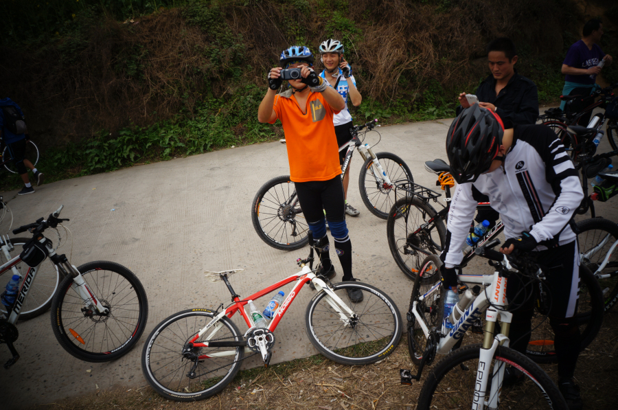 201142q8adbik52q2kne88.jpg