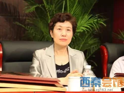 5月6日上午,落马的怀化市原女副市长杨冬英的忏悔书首次公开