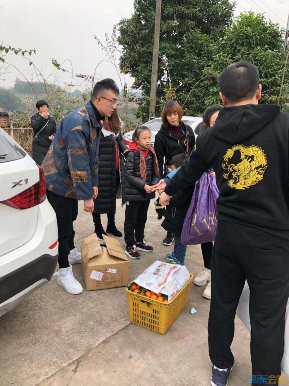 龙湖跑团公益群爱心活动:杰克森关爱中心-西秦会馆 - 自贡在线