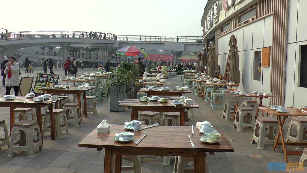conew_s1570315.jpg