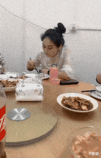 62a04bad0bff46c198c79b6d9edb9034.gif