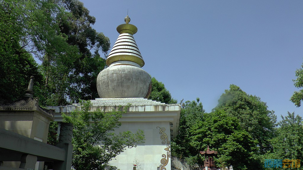conew_s1590013.jpg