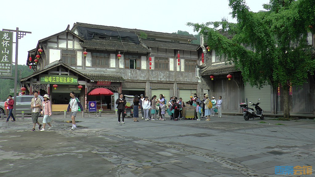 conew_s1610022.jpg