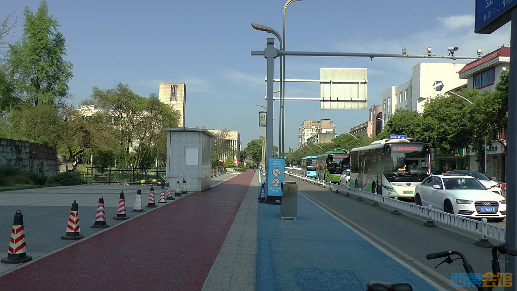 conew_s1620062.jpg