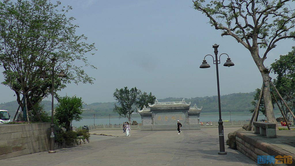 conew_s1650092.jpg