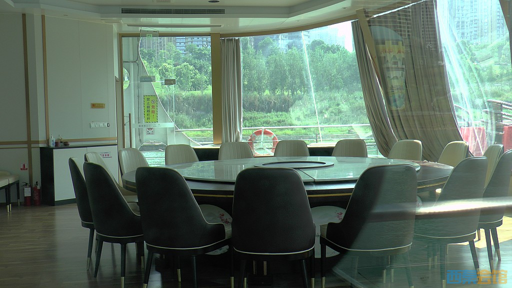 conew_s1650147.jpg