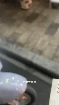 e3127a1bd4b546819a4b98171bd07524_noop.gif