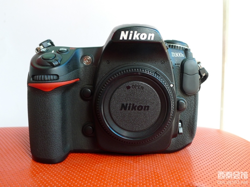 出95新尼康d300s相机一台 远超d90 d7000